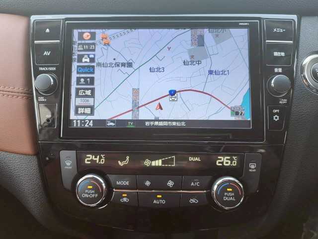 日産 エクストレイル ハイブリッド 20Xi レザーエディション 岩手県 2020(令2)年 5.6万km ブリリアントホワイトパール 純正9インチSDナビ　/フルセグ　/アラウンドビューモニター　/ステアリングリモコン　/デジタルインナーミラー　/フォグランプ　/電動格納ミラー　/ＡＶＨ　/後側方車両検知警報　/ハンズフリーパワースライドドア