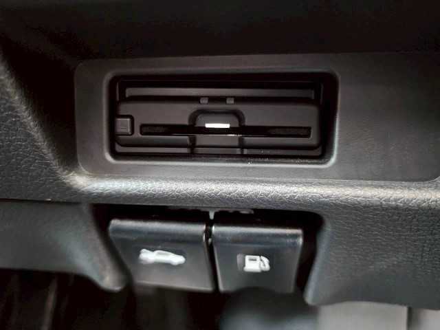 日産 エクストレイル ハイブリッド 20Xi レザーエディション 岩手県 2020(令2)年 5.6万km ブリリアントホワイトパール 純正9インチSDナビ　/フルセグ　/アラウンドビューモニター　/ステアリングリモコン　/デジタルインナーミラー　/フォグランプ　/電動格納ミラー　/ＡＶＨ　/後側方車両検知警報　/ハンズフリーパワースライドドア