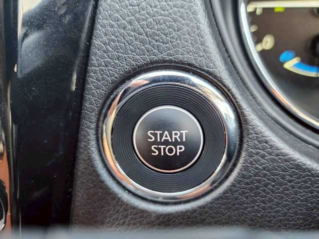 日産 エクストレイル ハイブリッド 20Xi レザーエディション 岩手県 2020(令2)年 5.6万km ブリリアントホワイトパール 純正9インチSDナビ　/フルセグ　/アラウンドビューモニター　/ステアリングリモコン　/デジタルインナーミラー　/フォグランプ　/電動格納ミラー　/ＡＶＨ　/後側方車両検知警報　/ハンズフリーパワースライドドア