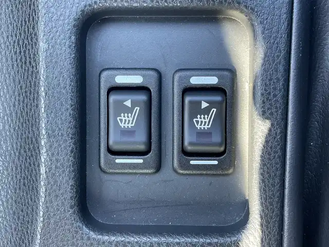 トヨタ ８６ GT リミテッド 神奈川県 2018(平30)年 1.7万km クリスタルホワイトパール 純正ナビ（NSZT-W66T）/フルセグ/Bluetooth/CD/DVD/モデリスタアルミホイール　/クルーズコントロール　/バックカメラ　/シートヒーター　/ETC　/LEDヘッドライト　/フォグライト　/オートライト　/スマートキー/プッシュスタート　/スペアキー　/純正フロアマット　/パドルシフト/ABS/横滑り防止装置/保証書/取扱説明書