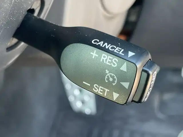 トヨタ ８６ GT リミテッド 神奈川県 2018(平30)年 1.7万km クリスタルホワイトパール 純正ナビ（NSZT-W66T）/フルセグ/Bluetooth/CD/DVD/モデリスタアルミホイール　/クルーズコントロール　/バックカメラ　/シートヒーター　/ETC　/LEDヘッドライト　/フォグライト　/オートライト　/スマートキー/プッシュスタート　/スペアキー　/純正フロアマット　/パドルシフト/ABS/横滑り防止装置/保証書/取扱説明書