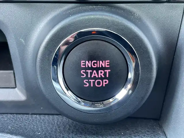 トヨタ ８６ GT リミテッド 神奈川県 2018(平30)年 1.7万km クリスタルホワイトパール 純正ナビ（NSZT-W66T）/フルセグ/Bluetooth/CD/DVD/モデリスタアルミホイール　/クルーズコントロール　/バックカメラ　/シートヒーター　/ETC　/LEDヘッドライト　/フォグライト　/オートライト　/スマートキー/プッシュスタート　/スペアキー　/純正フロアマット　/パドルシフト/ABS/横滑り防止装置/保証書/取扱説明書