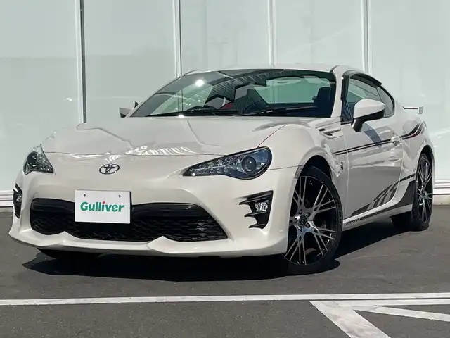 トヨタ ８６ GT リミテッド 神奈川県 2018(平30)年 1.7万km クリスタルホワイトパール 純正ナビ（NSZT-W66T）/フルセグ/Bluetooth/CD/DVD/モデリスタアルミホイール　/クルーズコントロール　/バックカメラ　/シートヒーター　/ETC　/LEDヘッドライト　/フォグライト　/オートライト　/スマートキー/プッシュスタート　/スペアキー　/純正フロアマット　/パドルシフト/ABS/横滑り防止装置/保証書/取扱説明書