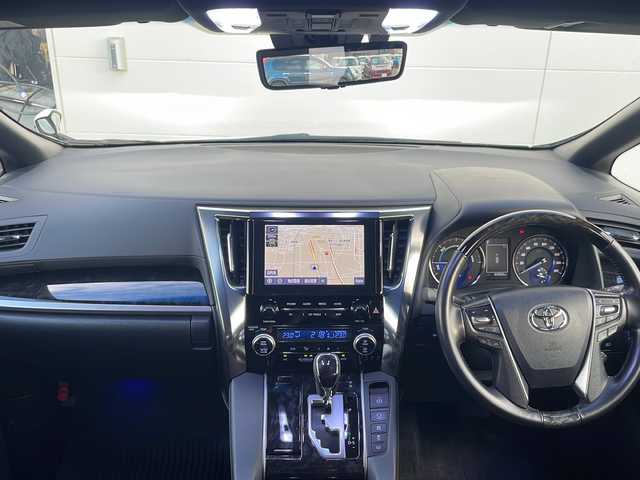 トヨタ アルファードハイブリット S タイプゴールド 岩手県 2021(令3)年 6.2万km ホワイトパールクリスタルシャイン 寒冷地仕様 セーフティセンス 純正9型ナビ フリップダウン バックC フルセグ DVD再生 デジタルインナーミラー AC100Vコンセント 両側電動スライド 電動リアゲート 純正エンジンスターター オートLEDヘッドライト バイカラーフォグ 純正AW積込