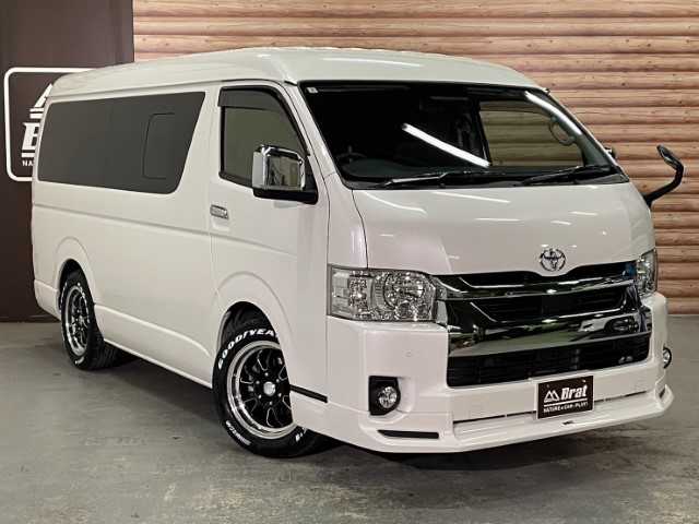トヨタ ハイエース GL ロング 道北・旭川 2021(令3)年 4.5万km ホワイトパールクリスタルシャイン AIS検査済み/【2503028117】/ワンオーナー/4WD(切替）/MTモード付/モデリスタフロントエアロ/フロントフォグランプ/LEDヘッドライト/オートライト/片側パワスラ/純正フロアマット/スマートキー/AC100V電源/フルセグ/ETC(通常）/Wエアコン/盗難防止装置/オートマチックハイビーム/レーンキープアシスト/障害物センサー/横滑り防止/衝突被害軽減ブレーキ/17AW 5次元パンテーラ（社外）/グッドイヤー　イーグル#1　ナスカー（社外）/1.5インチローダウンキット（社外）/玄武　レゾネーターキャンセラー（社外）/黒木目調インテリアパネル（社外）/BratオリジナルUSBソケット（社外）/社外パーツ取付有
