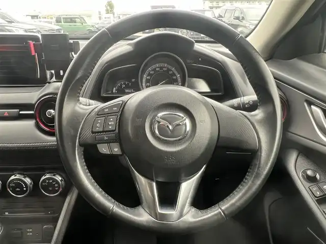 マツダ ＣＸ－３ XD 秋田県 2016(平28)年 7.9万km チタニウムフラッシュマイカ 純正ナビ/ディーゼルターボ/衝突軽減システム/４WD/フルセグ/バックカメラ/スマートキー/社外アルミ/アイドリングストップ/プッシュスタート/MTモード付AT/D席シートヒーター/ステアリングスイッチ/ドライブレコーダー/純正フロアマット/純正ドアバイザー/オートライト/オートエアコン/パワーステアリング/パワーウィンドウ/電動格納ウィンカーミラー/保証書/取扱説明書/記録簿