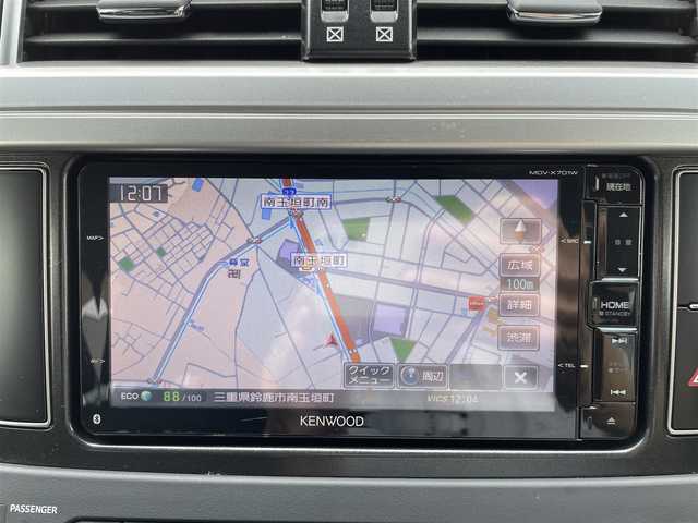 トヨタ ランドクルーザー プラド TX Lパッケージ 三重県 2014(平26)年 10.2万km ブラック 登録時101114km/禁煙車/黒革シート/ルーフレール/社外ナビ(AM/FM/CD/DVD/ワンセグ/Bluetooth)/前席シートヒーター/運転席パワーシート/前方ドライブレコーダー/ＥＴＣ/クルーズコントロール/オートライト/横滑り防止装置/電格ミラー/プッシュスタート/スマートキー×２