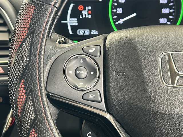 ホンダ ヴェゼル ハイブリッド X ホンダセンシング 道央・札幌 2020(令2)年 4.2万km プレミアムクリスタルレッドM ・4WD/・純正ナビ/フルセグTV/DVD/CD/SD/BT/・バックカメラ/・ドライブレコーダー/・ホンダセンシング/・CMBS/・アダプティブクルーズコントロール/・先行車発進お知らせ/・路外逸脱抑制システム/・レーンキープアシスト/・リアクティブフォースペダル/・標識認識機能/・ビルトインETC/・横滑り防止/・ワイパーデアイサー/・パドルシフト/・LEDヘッドライト/・フロントフォグ/・前席シートヒーター/・プッシュスタート/・スマートキー/・ドアバイザー/・電格ミラー/・ミラーヒーター/・冬タイヤモデューロ16インチAW積込