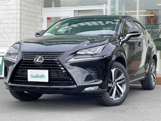 レクサス ＮＸ 300h Iパッケージ 道央・札幌 2019(平31)年 7万km グラファイトブラックガラスフレーク ・４WD/・衝突軽減ブレーキ/・純正ナビ/　CD＆BT＆USB＆TV/・バックカメラ/・サイドカメラ/・レザーシート/・パワーシート/・ブラインドスポットモニター/・パワーバックドア/・クルーズコントロール/・コーナーセンサー/・レーンキープアシスト/・純正エンジンスターター/・パドルシフト/・オートエアコン/・オートライト/・レインセンサーワイパー/・オートリトラミラー/・MT付きAT/・ビルトインETC/・ステアリングヒーター/・プッシュスタート/・スマートキー/・シートヒーター/・オートハイビーム/・純正18インチAW/・LEDヘッドライト/・純正フロアマット/・ドアバイザー/・ウィンカーミラー/・フォグライト/・スペアキー