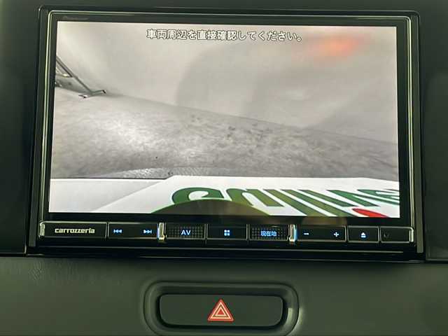 ホンダ ヴェゼル ハイブリッド e:HEV Z 沖縄県 2021(令3)年 4.1万km プラチナホワイトパール 禁煙車/県外車両/8インチナビ（CD/DVD/HDMI/Bluetooth）/ホンダセンシング/バックカメラ/レザー調シートカバー/ステアリングスイッチ/クルーズコントロール/パワーバックドア/社外ウーハー/ステアリングヒーター/ブラインドスポットモニター