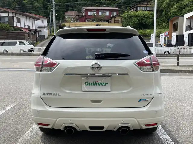 日産 エクストレイル ハイブリッド モード・プレミア 岐阜県 2017(平29)年 5万km ブリリアントホワイトパール 純正ナビ（地図SDカード無し）/クルーズコントロール/アラウンドビューモニター/サンルーフ/シルバールーフレール/白黒コンビレザーシート/前席シートヒーター/ビルトインETC/純正ドライブレコーダー/純正LEDヘッドライト/オートライト/フォグライト/パワーバックドア/フロント＆リアソナー/進入禁止標識検知