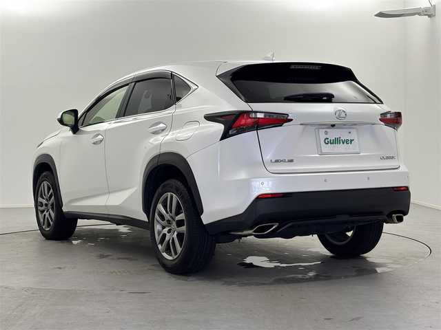 レクサス ＮＸ 200t Iパッケージ 福井県 2016(平28)年 4.6万km ソニッククォーツ 純正ナビ/【AM/FM/CD/Bluetooth/フルセグTV】/バックカメラ/サイドカメラ/ETC2.0/クルーズコントロール（追従有）/MTモード付AT/本革シート/パワーシート（運転席/助手席）/シートヒーター（運転席/助手席）/オートライト/LEDヘッドライド/コーナーセンサー/ドライブレコーダー/プッシュスタート/スマートキー/スペアキー