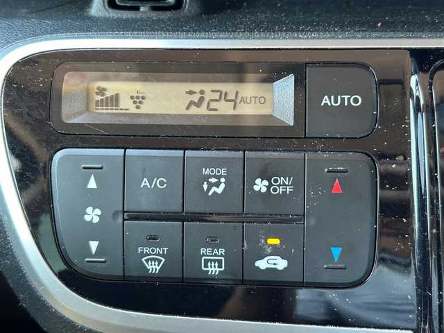 ホンダ Ｎ ＢＯＸ カスタム G Lパッケージ 宮城県 2016(平28)年 4.9万km プレミアムベルベットパープル・パール リア右側パワースライドドア/リアシートスライド＋シートバックテーブル/＝＝＝/純正ナビ（VXM-164CSi）ナビセキュリティーロック/・CD/・Bluetooth/・ワンセグTV/バックカメラ/ビルトインETC/HIDヘッドランプ/フォグランプ/オートライト/スマートキー＆プッシュスタート/電動格納ミラー/オートエアコン（プラズマクラスター搭載）/リア席サンシェード/社外14インチAW/無限フロアマット/ドアバイザー/Wエアバッグ