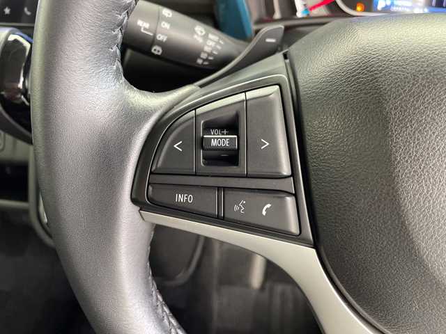 スズキ ハスラー HYBRID X ターボ 鹿児島県 2020(令2)年 2.9万km デニムブルー ガンメタリック 2トーン スズキセーフティサポート/メーカーOPナビ/(BT/CD/DVD/AM/FM/フルセグTV)/Applecarplay/Androidauto/全方位カメラ/革巻きステアリング/ステアリングスイッチ/前席シートヒーター/レーダークルーズコントロール/レーンキープアシスト/アイドリングストップ/バックカメラ/ビルトインETC2.0/パドルシフト/オートマチックハイビーム/後方コーナーセンサー/スペアキー/取扱説明書