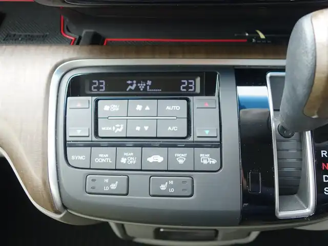 ホンダ ステップワゴン G EX 静岡県 2017(平29)年 2.5万km モダンスティールM ワンオーナー/両側パワースライドドア/ホンダセンシング/　衝突軽減ブレーキ/　アダプティブクルーズコントロール/　LKAS(車線維持支援システム）/　路外逸脱抑制システム/　誤発進抑制/　先行車発進お知らせ機能/　標識認識機能/純正Gathers９インチSDナビ/　DVD/CD/SD/BT/iPod/USB/フルセグTV/バックカメラ/ビルトインETC/社外前後ドライブレコーダー/前席シートヒーター/リアオートエアコン/わくわくテールゲート/2列目ロールサンシェード/シートバックテーブル/デジタルメーター/LEDヘッドライト/フォグライト/スマートキー2個/純正フロアマット/純正ドアバイザー/純正マッドガード/取扱説明書/保証書