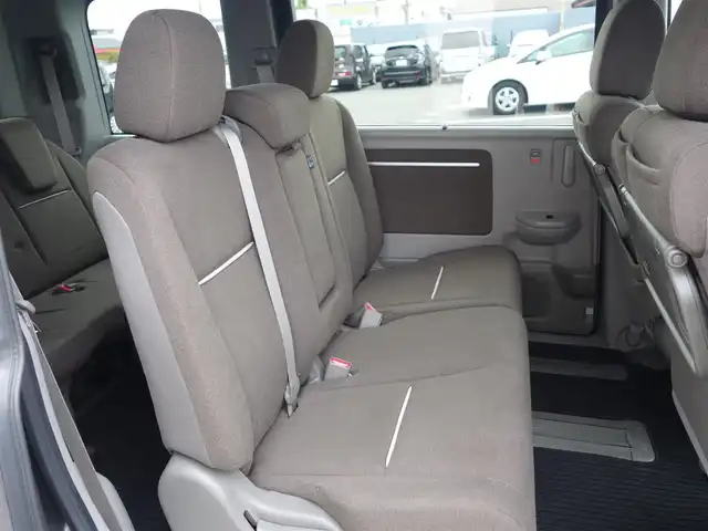 ホンダ ステップワゴン G EX 静岡県 2017(平29)年 2.5万km モダンスティールM ワンオーナー/両側パワースライドドア/ホンダセンシング/　衝突軽減ブレーキ/　アダプティブクルーズコントロール/　LKAS(車線維持支援システム）/　路外逸脱抑制システム/　誤発進抑制/　先行車発進お知らせ機能/　標識認識機能/純正Gathers９インチSDナビ/　DVD/CD/SD/BT/iPod/USB/フルセグTV/バックカメラ/ビルトインETC/社外前後ドライブレコーダー/前席シートヒーター/リアオートエアコン/わくわくテールゲート/2列目ロールサンシェード/シートバックテーブル/デジタルメーター/LEDヘッドライト/フォグライト/スマートキー2個/純正フロアマット/純正ドアバイザー/純正マッドガード/取扱説明書/保証書