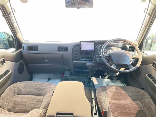 いすゞ ファーゴ LS 山形県 1997(平9)年 9.8万km 黒Ⅱ Wサンルーフ/社外ナビ/バックカメラ/ETC/ミラー型ドライブレコーダー