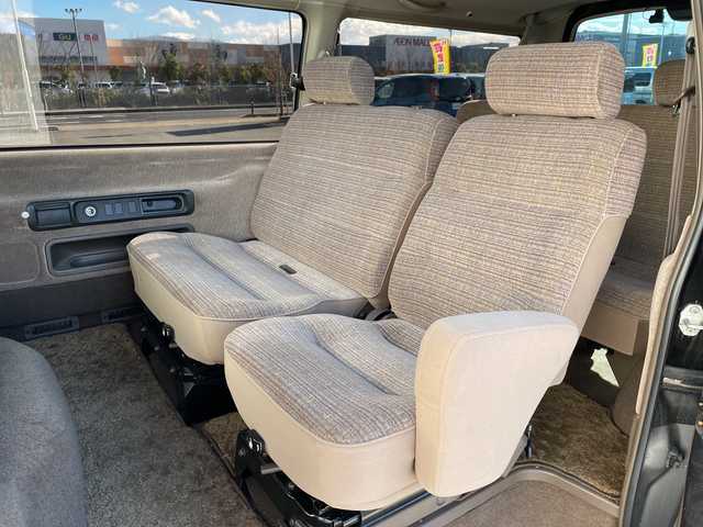 いすゞ ファーゴ LS 山形県 1997(平9)年 9.8万km 黒Ⅱ Wサンルーフ/社外ナビ/バックカメラ/ETC/ミラー型ドライブレコーダー