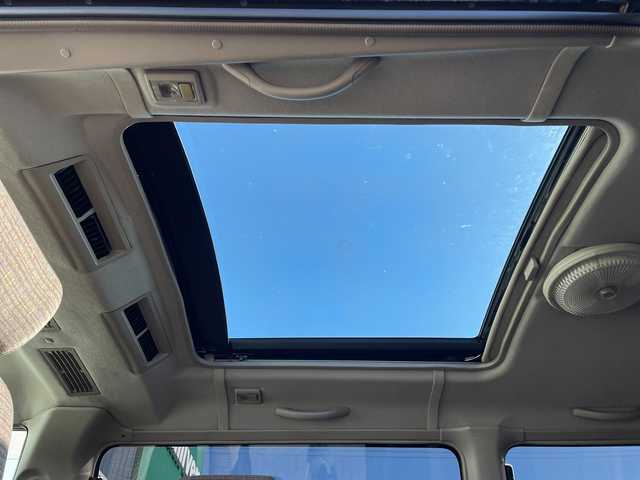 いすゞ ファーゴ LS 山形県 1997(平9)年 9.8万km 黒Ⅱ Wサンルーフ/社外ナビ/バックカメラ/ETC/ミラー型ドライブレコーダー