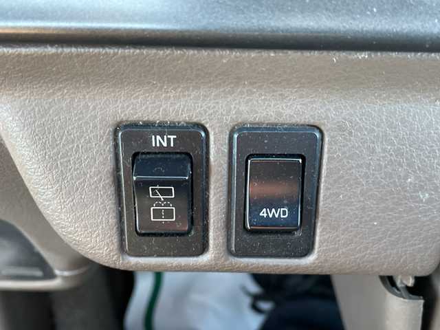 いすゞ ファーゴ LS 山形県 1997(平9)年 9.8万km 黒Ⅱ Wサンルーフ/社外ナビ/バックカメラ/ETC/ミラー型ドライブレコーダー