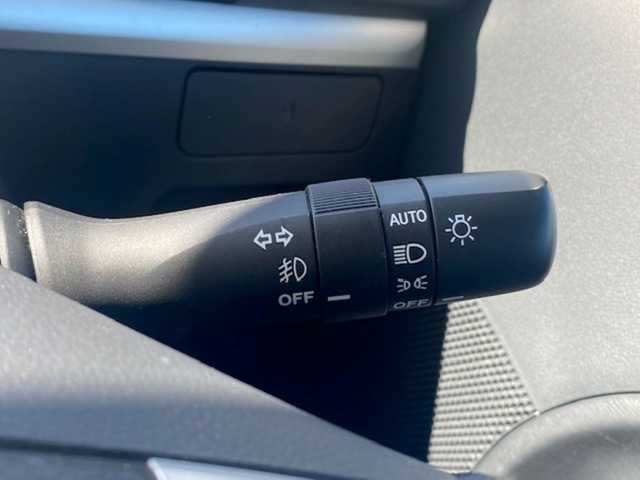 ダイハツ タント カスタム RS SA 兵庫県 2014(平26)年 2.2万km タングステングレーM スマートアシスト/純正SDナビ/(CD/DVD/BT/AUX/AM/FM)/バックカメラ/アイドリングストップ/ドアバイザー/純正フロアマット/プッシュスタート/両側パワースライドドア/ETC/LEDヘッドライト/電動格納ミラー