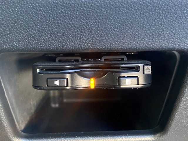 ダイハツ タント カスタム RS SA 兵庫県 2014(平26)年 2.2万km タングステングレーM スマートアシスト/純正SDナビ/(CD/DVD/BT/AUX/AM/FM)/バックカメラ/アイドリングストップ/ドアバイザー/純正フロアマット/プッシュスタート/両側パワースライドドア/ETC/LEDヘッドライト/電動格納ミラー