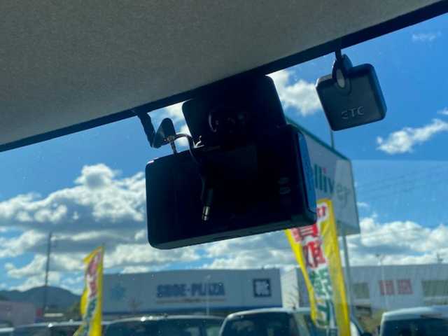 ダイハツ タント カスタム RS SA 兵庫県 2014(平26)年 2.2万km タングステングレーM スマートアシスト/純正SDナビ/(CD/DVD/BT/AUX/AM/FM)/バックカメラ/アイドリングストップ/ドアバイザー/純正フロアマット/プッシュスタート/両側パワースライドドア/ETC/LEDヘッドライト/電動格納ミラー