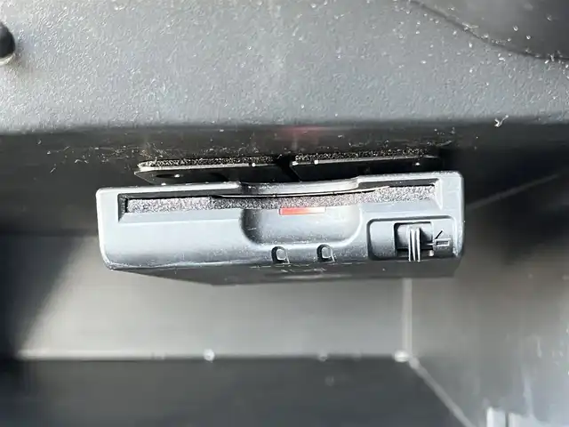 日産 ノート e－パワー メダリスト 奈良県 2018(平30)年 4.9万km ブリリアントホワイトパール 純正ナビ　[MM317D-W]/アラウンドビューモニター　/デジタルインナーミラー　/レーダークルーズコントロール　/レーンキープアシスト/ハーフレザーシート /フルセグTV /前後ドライブレコーダー /LEDヘッドライト /社外シフトレバー/フォグライト