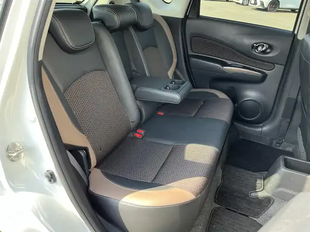 日産 ノート e－パワー メダリスト 奈良県 2018(平30)年 4.9万km ブリリアントホワイトパール 純正ナビ　[MM317D-W]/アラウンドビューモニター　/デジタルインナーミラー　/レーダークルーズコントロール　/レーンキープアシスト/ハーフレザーシート /フルセグTV /前後ドライブレコーダー /LEDヘッドライト /社外シフトレバー/フォグライト