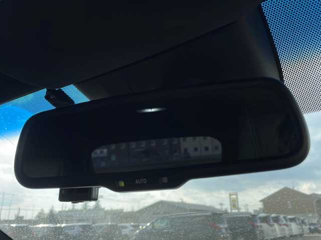 トヨタ ハリアー ハイブリッド プレミアム 岩手県 2015(平27)年 6.4万km スパークリングブラックパールクリスタルシャイン 4WD/純正9インチナビ(CD/DVD/SD/ラジオ/BT)/モデリスタエアロ(F/S/R)/フルセグテレビ/バックカメラ/パワーバックドア/レーンディパーチャーアラート/オートハイビーム/クルーズコントロール/前席パワーシート/ハーフレザーシート/ビルトインETC/LEDヘッドライト/フォグランプ/社外20inアルミホイール/純正フロアマット/スマートキー/プッシュスタート/電動格納ミラー/ウィンカーミラー/ドアバイザー