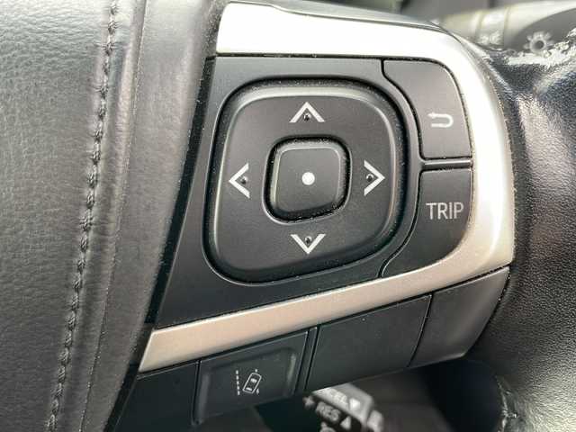 トヨタ ハリアー ハイブリッド プレミアム 岩手県 2015(平27)年 6.4万km スパークリングブラックパールクリスタルシャイン 4WD/純正9インチナビ(CD/DVD/SD/ラジオ/BT)/モデリスタエアロ(F/S/R)/フルセグテレビ/バックカメラ/パワーバックドア/レーンディパーチャーアラート/オートハイビーム/クルーズコントロール/前席パワーシート/ハーフレザーシート/ビルトインETC/LEDヘッドライト/フォグランプ/社外20inアルミホイール/純正フロアマット/スマートキー/プッシュスタート/電動格納ミラー/ウィンカーミラー/ドアバイザー