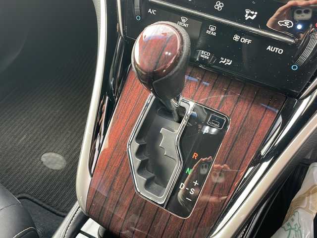 トヨタ ハリアー ハイブリッド プレミアム 岩手県 2015(平27)年 6.4万km スパークリングブラックパールクリスタルシャイン 4WD/純正9インチナビ(CD/DVD/SD/ラジオ/BT)/モデリスタエアロ(F/S/R)/フルセグテレビ/バックカメラ/パワーバックドア/レーンディパーチャーアラート/オートハイビーム/クルーズコントロール/前席パワーシート/ハーフレザーシート/ビルトインETC/LEDヘッドライト/フォグランプ/社外20inアルミホイール/純正フロアマット/スマートキー/プッシュスタート/電動格納ミラー/ウィンカーミラー/ドアバイザー