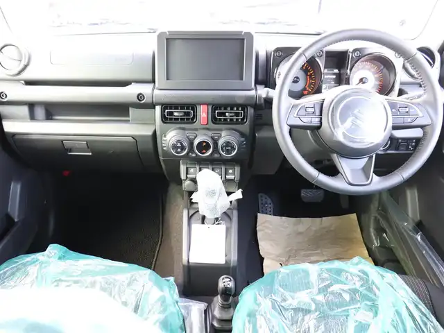 スズキ ジムニー ノマド FC 神奈川県 2025(令7)年 0.1千km 緑 登録済未使用車/フロアマット/ドアバイザー/エンジンプッシュスタート/クルーズコントロール/LEDヘッドライト/スマートキー/４WD/保証書/取説/スペアスマートキー