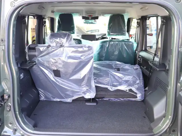 スズキ ジムニー ノマド FC 神奈川県 2025(令7)年 0.1千km 緑 登録済未使用車/フロアマット/ドアバイザー/エンジンプッシュスタート/クルーズコントロール/LEDヘッドライト/スマートキー/４WD/保証書/取説/スペアスマートキー