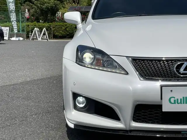 レクサス ＩＳ Ｆ 千葉県 2011(平23)年 6.8万km ホワイトパールクリスタルシャイン レイズTE37 19インチAW/HKS車高調/LXモードカーボンフロントスポイラー/社外テールライト/LEMSマフラーカッター/ブラックレザーシート/HDDナビ/フルセグTV/バックカメラ