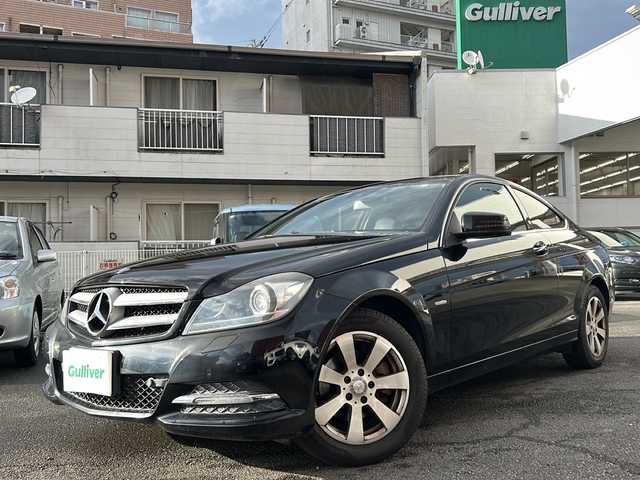 メルセデス・ベンツ Ｃ１８０ ブルーエフィシェンシー クーペ 宮崎県 2012(平24)年 6.9万km ブラック メモリーナビ（Bluetooth/ワンセグTV）/バックカメラ/ETC/パワーシート/純正フロアマット/LEDヘッドライト
