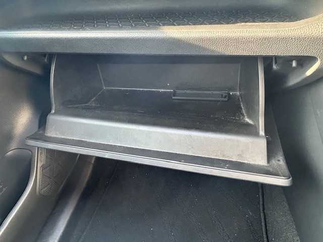 トヨタ ＲＡＶ４ X 茨城県 2020(令2)年 7.3万km 黒 純正ナビ/-BT/フルセグTV/クルーズコントロール　/ＥＴＣ　/バックカメラ　/フルセグＴＶ　/純正ナビ　/モデリスタエアロ　/Ｗサイドエアバック　/衝突軽減システム　/オートライト　/オートマチックハイビーム　/記録簿