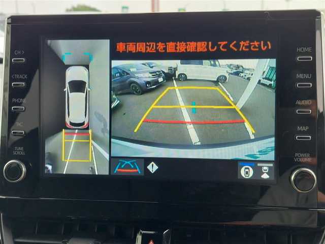 トヨタ カローラ クロス ハイブリッド Z 東京都 2023(令5)年 1.7万km プラチナホワイトパールマイカ パノラマルーフ/Toyota Safety Sense/・プリクラッシュセーフティ/・レーントレーシングアシスト/・レーンディパーチャーアラート/・レーンチェンジアシスト/・先行車発進告知機能/・オートマチックハイビーム/・レーダークルーズコントロール/・クリアランスソナー/・ロードサインアシスト/・ブラインドスポットモニター/パノラミックビューモニター/プッシュスタート/純正ナビ/ETC/前後ドライブレコーダー/ルーフレール/ハーフレザーシート/シートヒーター/ステアリングヒーター/運転席パワーシート/パワーバックドア/LEDヘッドライト/ドアバイザー/社外アルミホイール付きスタッドレスタイヤ４本車載