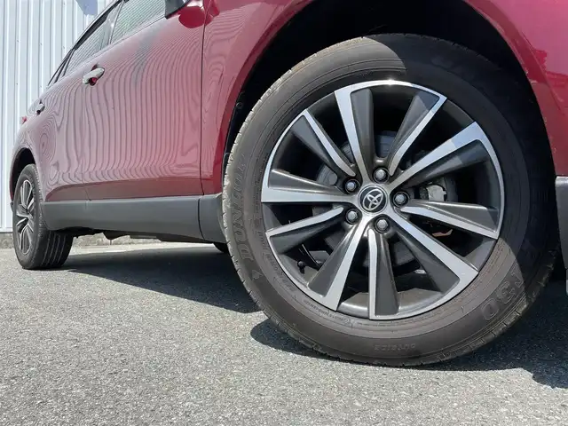 トヨタ ハリアー ハイブリッド G 福岡県 2020(令2)年 5.8万km センシュアルレッドマイカ トヨタセーフティセンス/PCS/LDA/クリアランスソナー/純正ナビ/フルセグTV/BT/AM/FM/AUX/applecarplay/androidauto/Miracast/バックカメラ/パワーバックドア/デジタルインナーミラー/ハーフレザー/パワーシート/ＢＳＭ/レーダークルーズコントロール/純正ＡＷ/ビルトインETC/スマートキー/プッシュスタート