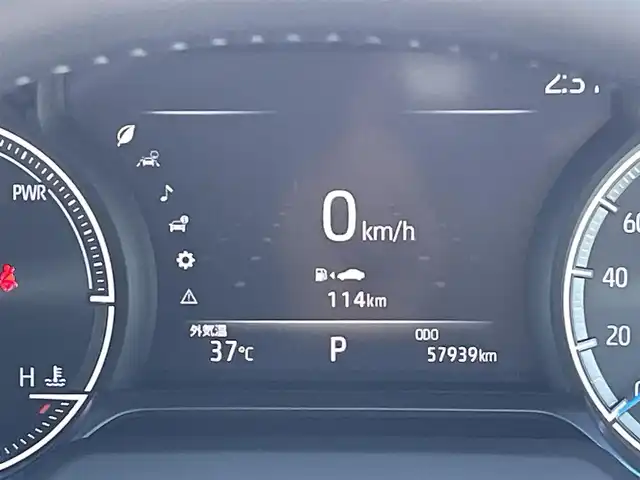 トヨタ ハリアー ハイブリッド G 福岡県 2020(令2)年 5.8万km センシュアルレッドマイカ トヨタセーフティセンス/PCS/LDA/クリアランスソナー/純正ナビ/フルセグTV/BT/AM/FM/AUX/applecarplay/androidauto/Miracast/バックカメラ/パワーバックドア/デジタルインナーミラー/ハーフレザー/パワーシート/ＢＳＭ/レーダークルーズコントロール/純正ＡＷ/ビルトインETC/スマートキー/プッシュスタート