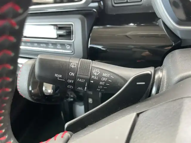 スズキ スペーシア カスタム HYBRID XS ターボ 千葉県 2020(令2)年 3万km ピュアホワイトパール/ブラック2トーン セーフティサポート/・衝突軽減ブレーキ/レーンキープアシスト/・レーダークルーズコントロール/クリアランスソナー/純正7インチナビ(CNRZ-65W)/・フルセグ/BT/DVD/CD/全方位カメラ/ETC/両側パワースライドドア/ハーフレザーシート/シートヒーター(D席)/LEDヘッドライト/オートライト/フォグライト/スマートキー/プッシュスタート/純正フロアマット/純正15インチAW