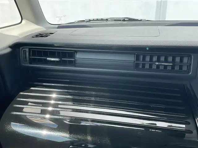 スズキ スペーシア カスタム HYBRID XS ターボ 千葉県 2020(令2)年 3万km ピュアホワイトパール/ブラック2トーン セーフティサポート/・衝突軽減ブレーキ/レーンキープアシスト/・レーダークルーズコントロール/クリアランスソナー/純正7インチナビ(CNRZ-65W)/・フルセグ/BT/DVD/CD/全方位カメラ/ETC/両側パワースライドドア/ハーフレザーシート/シートヒーター(D席)/LEDヘッドライト/オートライト/フォグライト/スマートキー/プッシュスタート/純正フロアマット/純正15インチAW