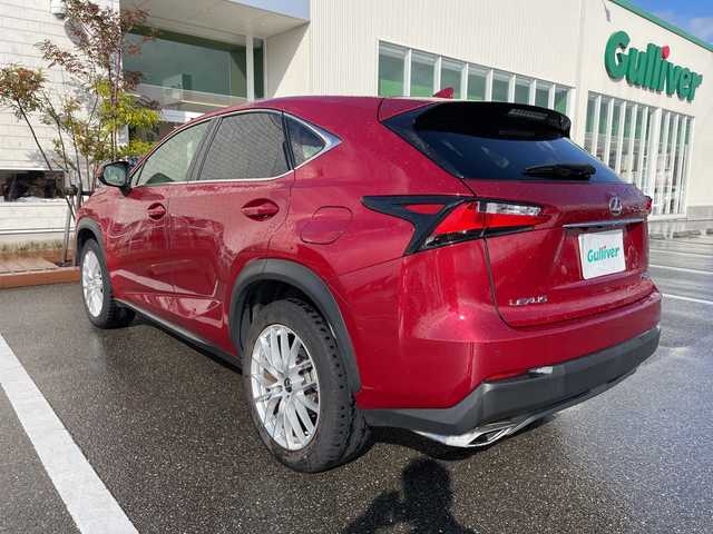 レクサス ＮＸ 200t Iパッケージ 石川県 2015(平27)年 12.1万km 赤 純正ナビ　フルセグＴＶ　パノラマモニター　ＬＥＤヘッドライト　パワーバックドア　革シート　シートヒーター　ハンドルヒーター　クルコン　レーダーブレーキ　コーナーセンサー　パワーシート　ＥＴＣ