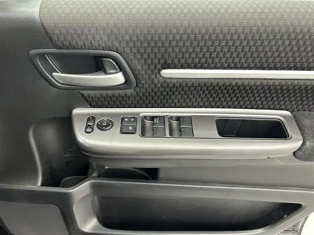 ホンダ ステップワゴン スパーダ ハイブリッド G ホンダセンシング 熊本県 2019(平31)年 4.6万km プレミアムスパークルブラックパール 純正ナビ（ＣＤ・ＤＶＤ・フルセグ・ＢＴ・ＳＤ・ＵＳＢ）/バックカメラ　/純正フリップダウンモニター　/社外前後ドライブレコーダー　/ビルトインＥＴＣ　/両側パワースライドドア　/クルーズコントロール/衝突軽減ブレーキ/レーンキープアシスト/横滑り防止/アイドリングストップ/純正フロアマット/純正16インチAW/オートライト/LEDヘッドライト/フォグランプ/スマートキー/プッシュスタート