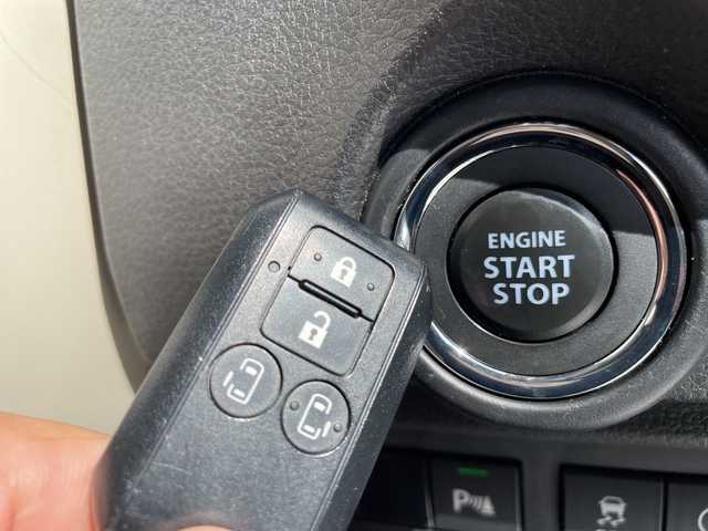 スズキ ワゴンＲ スマイル HYBRID X 愛知県 2022(令4)年 2.1万km インディゴブルーメタリック セーフティーサポート/純正8型ナビ/両側パワースライドドア/シートヒーター/コーナーセンサー/LEDヘッドライト/オートマチックハイビーム/衝突軽減システム/フルセグ/CD DVD/Bluetooth/ステアリングスイッチ/スマートキー/プッシュスタート