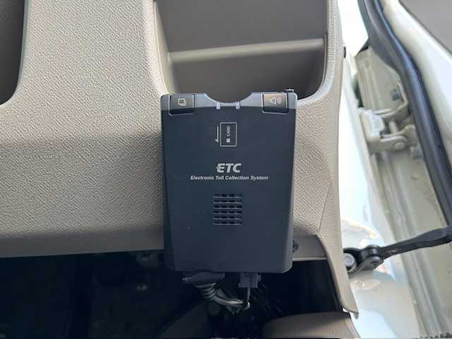 ホンダ ライフ G スマートプラス 東京都 2011(平23)年 1.4万km プレミアムホワイトパール ワンオーナー/社外SDナビ/Bluetooth/フルセグTV/バックカメラ/AM・FM/CD・DVD/オートエアコン(AAC)/スマートキー/ETC/ABS/盗難防止装置/ハロゲンヘッドライト/エアバッグ(ダブル)/保証書＆取扱説明書