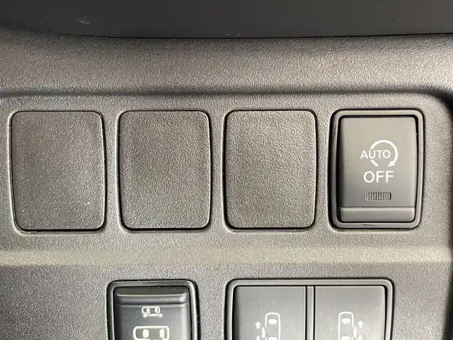 日産 セレナ ハイウェイスターVセレクションⅡ 栃木県 2019(平31)年 4.5万km ブリリアントホワイトパール 純正ナビ(MM518D-L)/(フルセグTV・Bluetooth・CD・DVD・Blu-ray・SD・USB・HDMI)/プロパイロット/全方位カメラ/バックカメラ/エマージェンシーブレーキ/レーンキープアシスト/オートクルーズコントロール/前後コーナーセンサー/前後ドライブレコーダー(DJ4-D)/両側パワースライドドア(ハンズフリー機能付き)/電動パーキングブレーキ/オートホールド/ETC/アイドリングストップ/パーキングアシスト/LEDヘッドライト/オートライト/スマートキー/スペアキー1本/取扱説明書/保証書