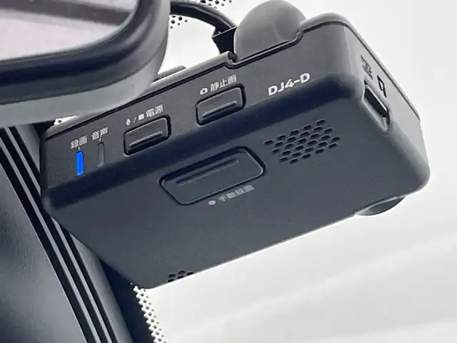 日産 セレナ ハイウェイスターVセレクションⅡ 栃木県 2019(平31)年 4.5万km ブリリアントホワイトパール 純正ナビ(MM518D-L)/(フルセグTV・Bluetooth・CD・DVD・Blu-ray・SD・USB・HDMI)/プロパイロット/全方位カメラ/バックカメラ/エマージェンシーブレーキ/レーンキープアシスト/オートクルーズコントロール/前後コーナーセンサー/前後ドライブレコーダー(DJ4-D)/両側パワースライドドア(ハンズフリー機能付き)/電動パーキングブレーキ/オートホールド/ETC/アイドリングストップ/パーキングアシスト/LEDヘッドライト/オートライト/スマートキー/スペアキー1本/取扱説明書/保証書