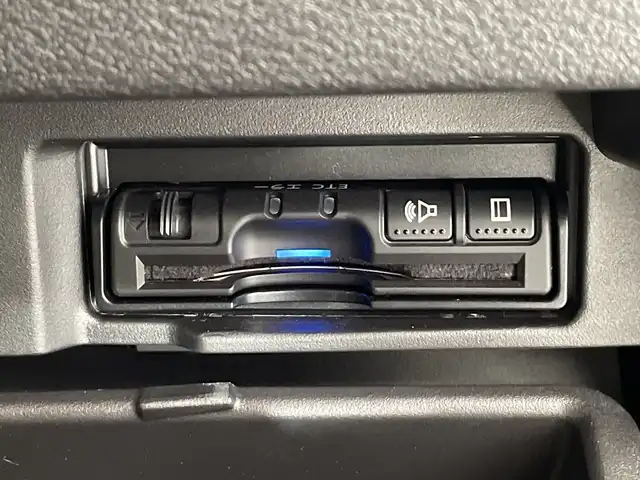 日産 セレナ ハイウェイスターVセレクションⅡ 栃木県 2019(平31)年 4.5万km ブリリアントホワイトパール 純正ナビ(MM518D-L)/(フルセグTV・Bluetooth・CD・DVD・Blu-ray・SD・USB・HDMI)/プロパイロット/全方位カメラ/バックカメラ/エマージェンシーブレーキ/レーンキープアシスト/オートクルーズコントロール/前後コーナーセンサー/前後ドライブレコーダー(DJ4-D)/両側パワースライドドア(ハンズフリー機能付き)/電動パーキングブレーキ/オートホールド/ETC/アイドリングストップ/パーキングアシスト/LEDヘッドライト/オートライト/スマートキー/スペアキー1本/取扱説明書/保証書