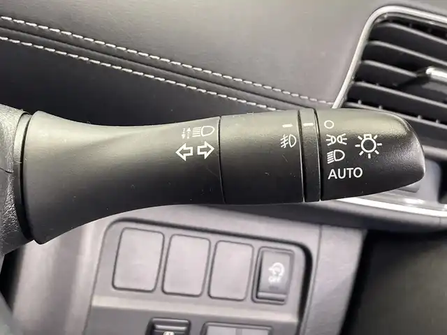 日産 セレナ ハイウェイスターVセレクションⅡ 栃木県 2019(平31)年 4.5万km ブリリアントホワイトパール 純正ナビ(MM518D-L)/(フルセグTV・Bluetooth・CD・DVD・Blu-ray・SD・USB・HDMI)/プロパイロット/全方位カメラ/バックカメラ/エマージェンシーブレーキ/レーンキープアシスト/オートクルーズコントロール/前後コーナーセンサー/前後ドライブレコーダー(DJ4-D)/両側パワースライドドア(ハンズフリー機能付き)/電動パーキングブレーキ/オートホールド/ETC/アイドリングストップ/パーキングアシスト/LEDヘッドライト/オートライト/スマートキー/スペアキー1本/取扱説明書/保証書